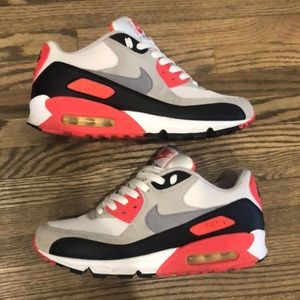 Air Max 90 “Infrared” 2010